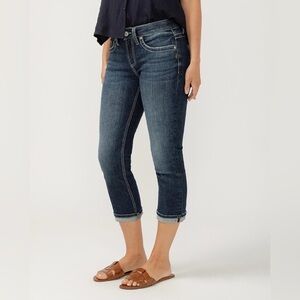 Silver Suki Mid Rise Capri Jeans Dark Wash Women’s 29 Stretch denim